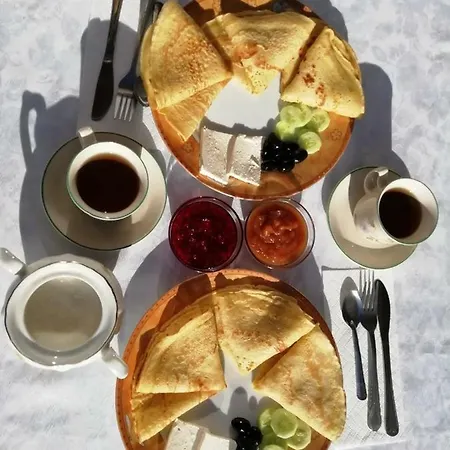 Denitsa Къща за гости *