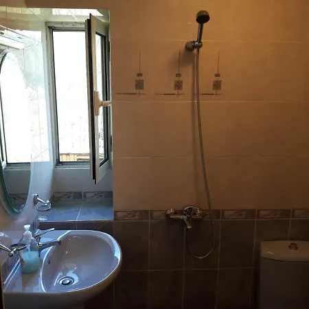 Denitsa Къща за гости Триград