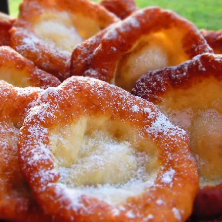 Denitsa Къща за гости Триград